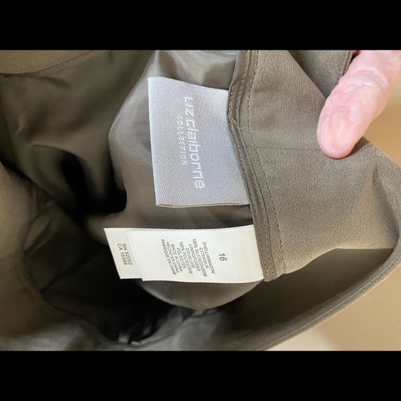 Liz Claiborne taupe silk wrap skirt - Picture 3 of 5